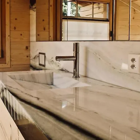 Delightful Deluxe Chalet With Amazing Alps View * سشونريد