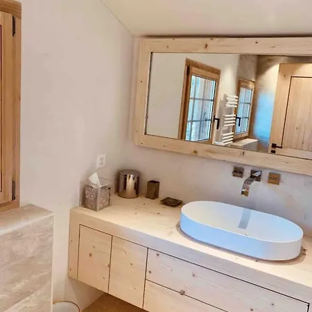 Delightful Deluxe Chalet With Amazing Alps View * سشونريد