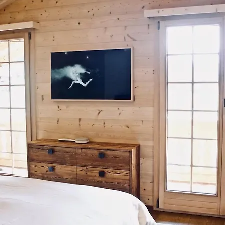 Delightful Deluxe Chalet With Amazing Alps View *