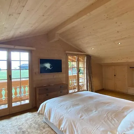 Delightful Deluxe Chalet With Amazing Alps View