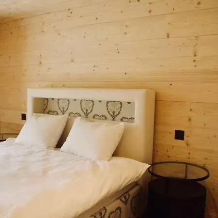 Delightful Deluxe Chalet With Amazing Alps View