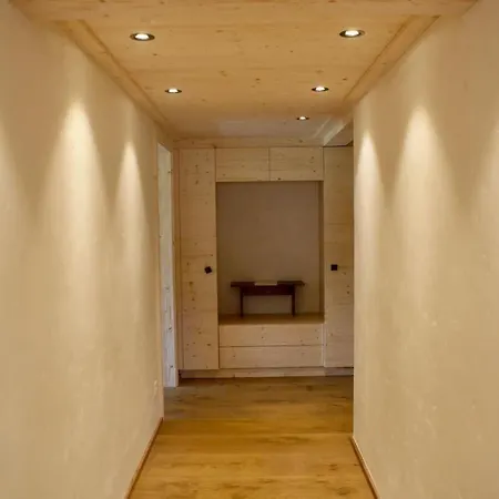Delightful Deluxe Chalet With Amazing Alps View سشونريد