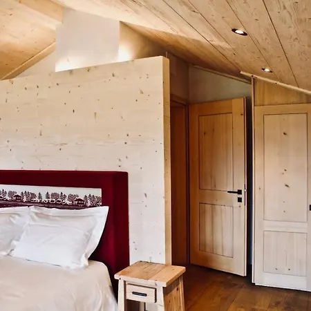 Delightful Deluxe Chalet With Amazing Alps View سشونريد
